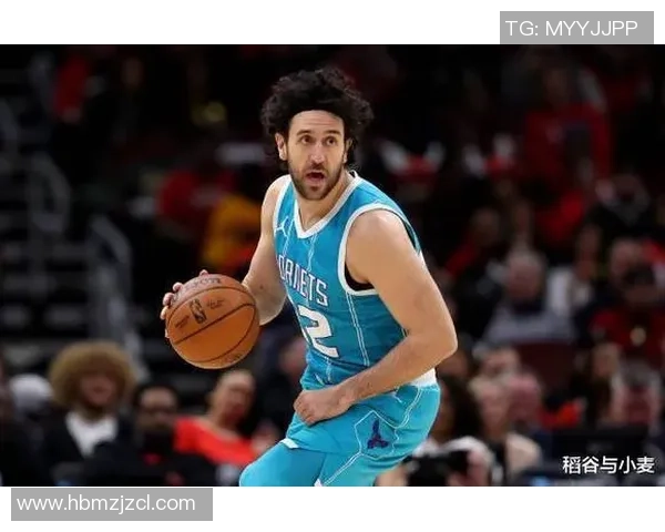 足球场上的矮个子明星们他们如何突破身高限制成就辉煌职业生涯